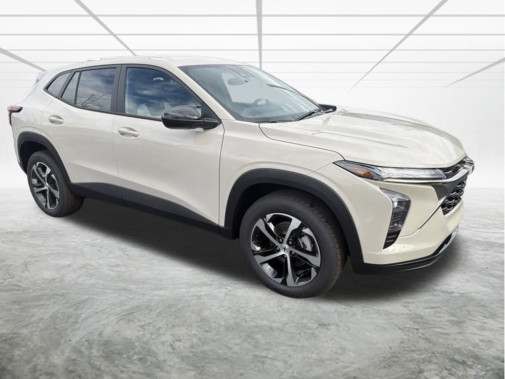 2026 Chevrolet Trax RS's photo