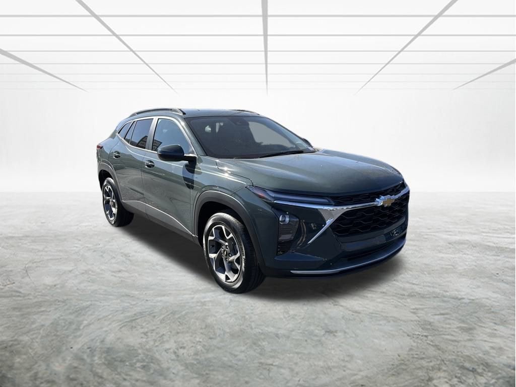 2025 Chevrolet Trax LT's photo