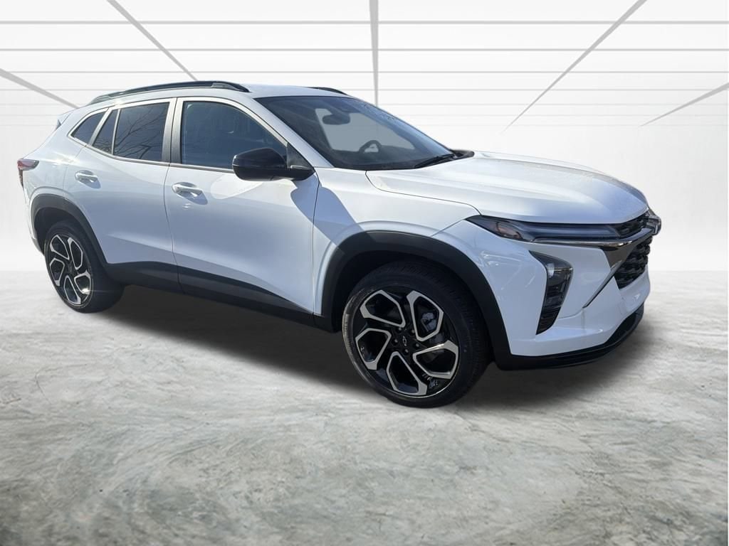 2026 Chevrolet Trax RS's photo