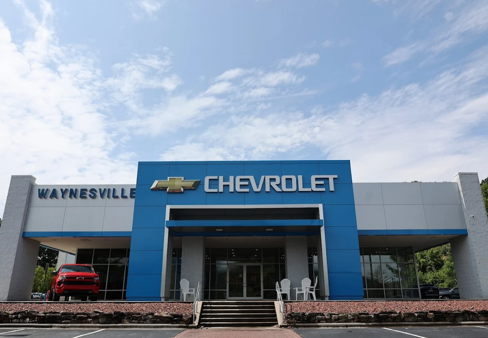Chevrolet New Car Dealership in Waynesville, NC
