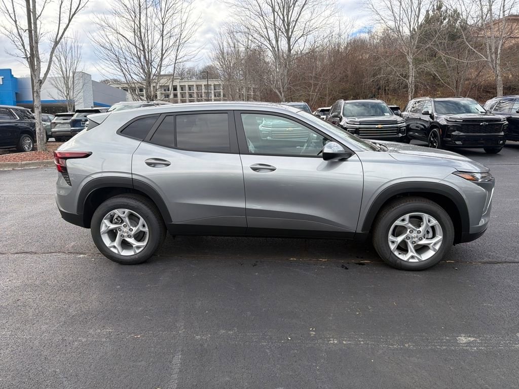 New 2026 Chevrolet Trax LS SUV