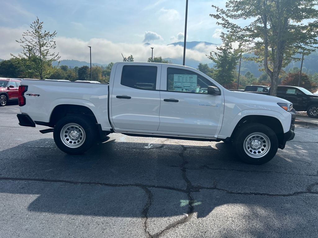 2026 Chevrolet Colorado Work Truck photo 2
