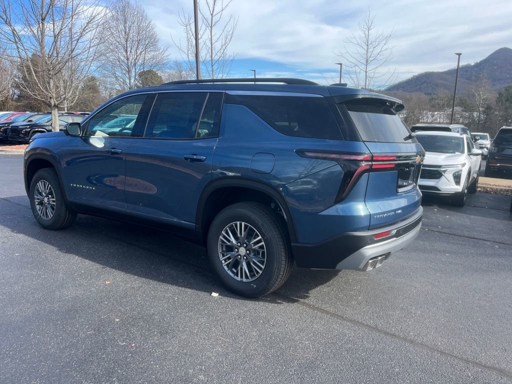 New 2026 Chevrolet Traverse LT SUV