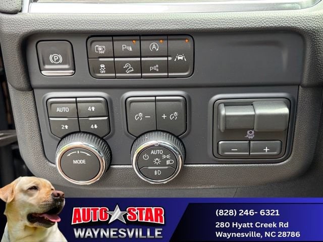 2026 Chevrolet Suburban Premier - Photo 21