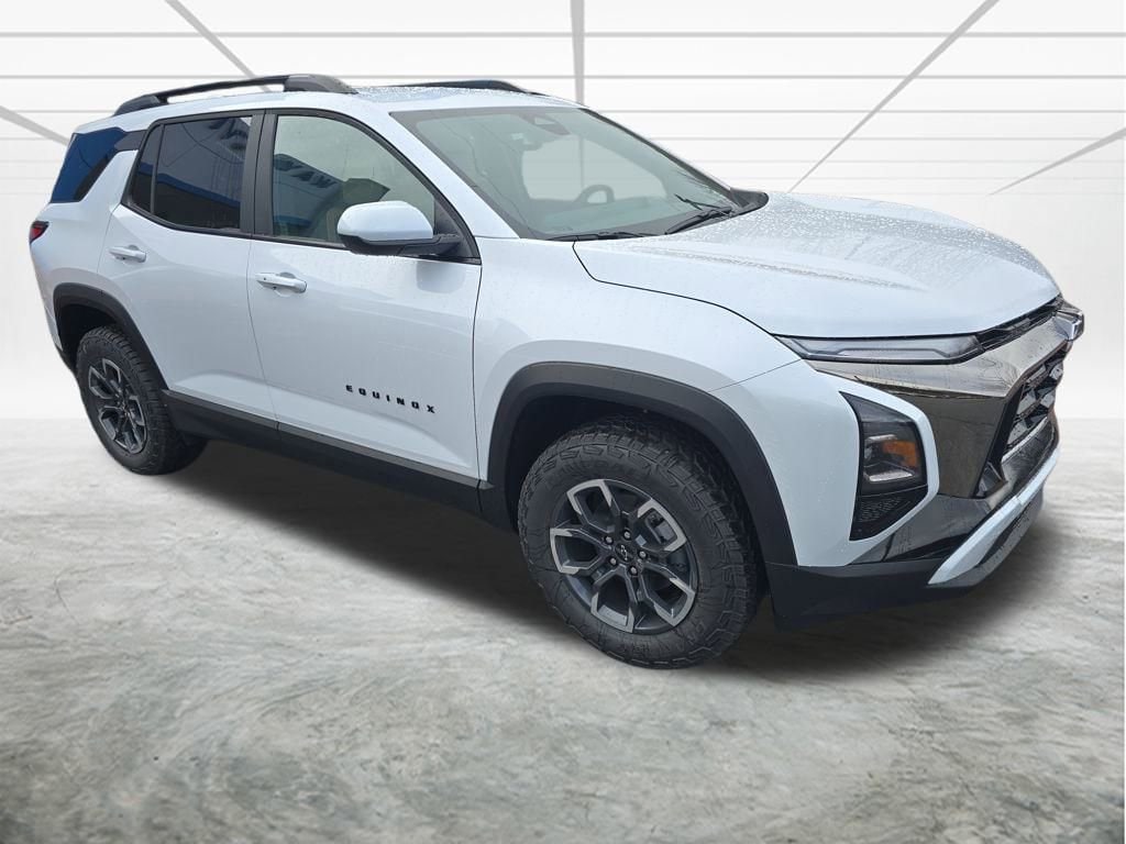 2026 Chevrolet Equinox ACTIV's photo