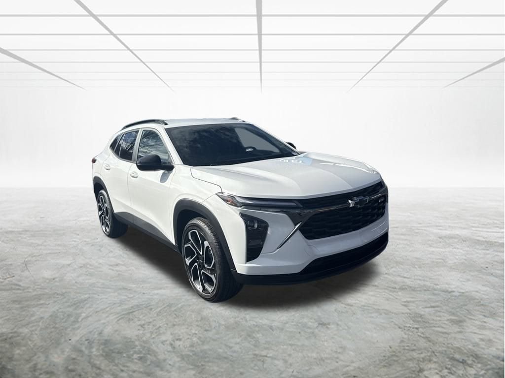 2025 Chevrolet Trax RS