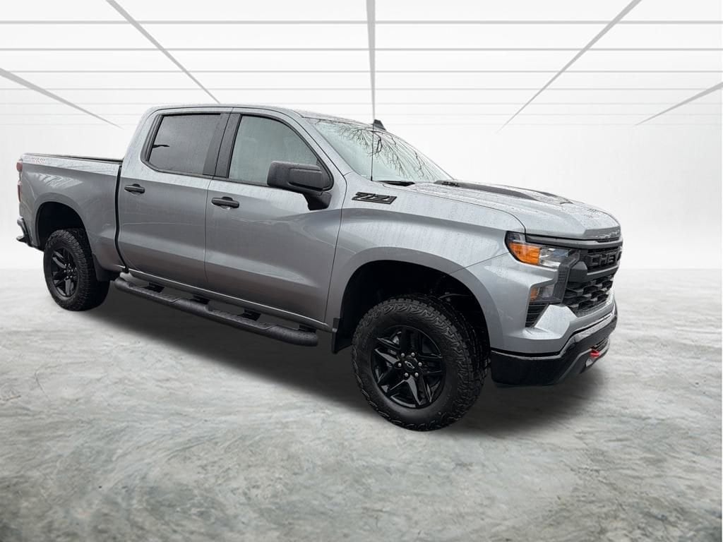 2026 Chevrolet Silverado Custom's photo