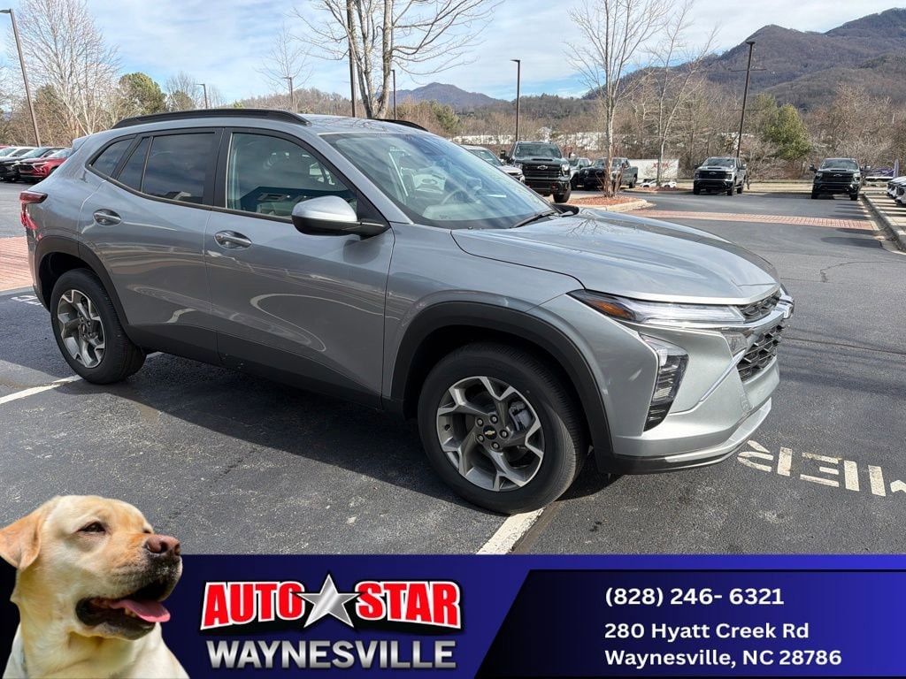 2025 Chevrolet Trax LT