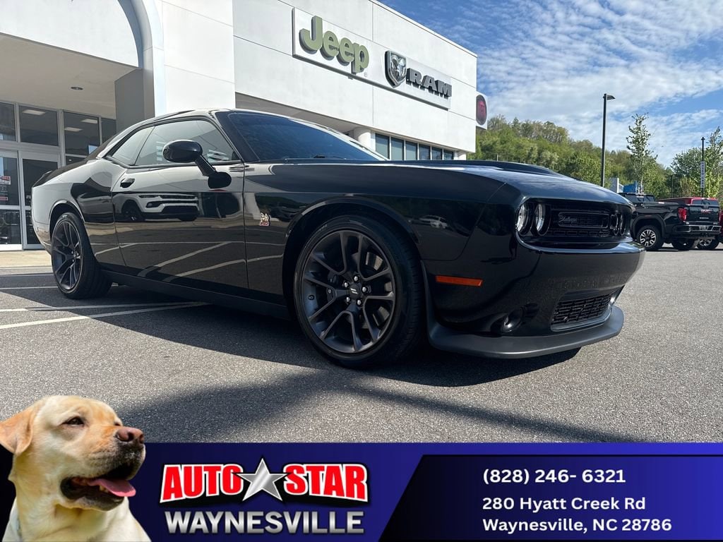 2023 Dodge Challenger R/T Scat Pack's photo