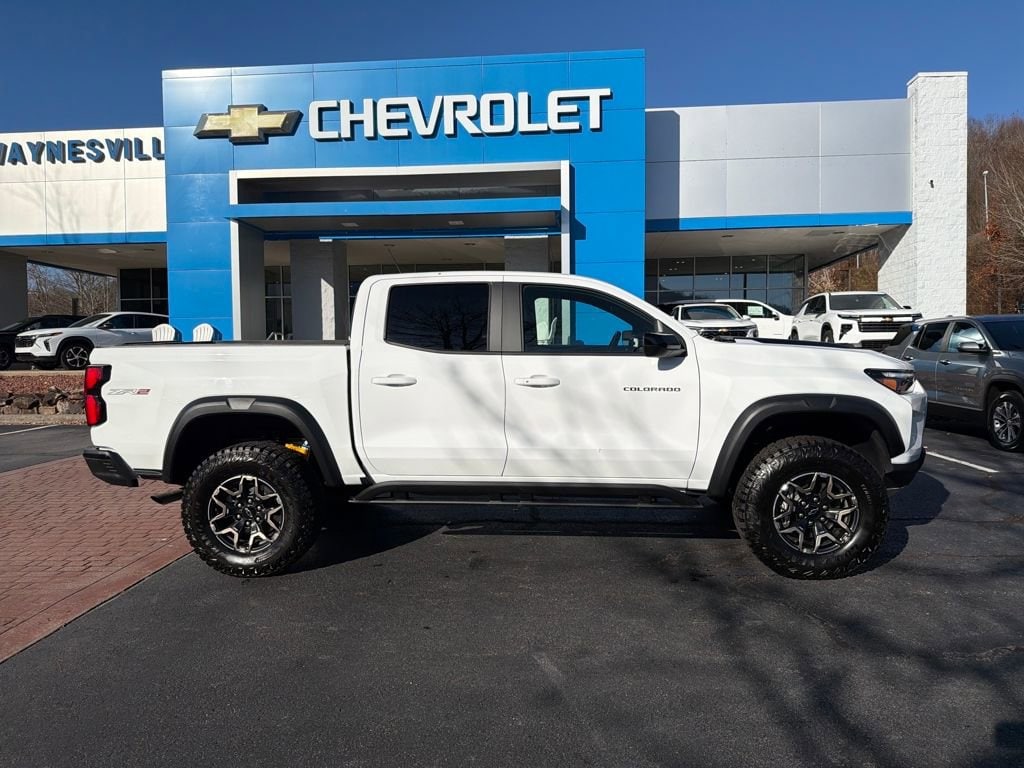 New 2026 Chevrolet Colorado ZR2 Truck