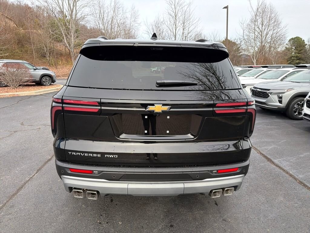 New 2026 Chevrolet Traverse LT SUV