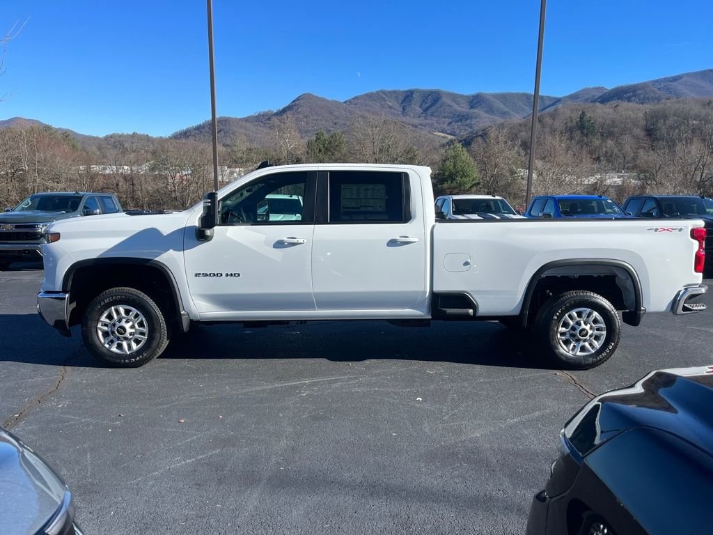 New 2025 Chevrolet Silverado 2500 HD LT Truck