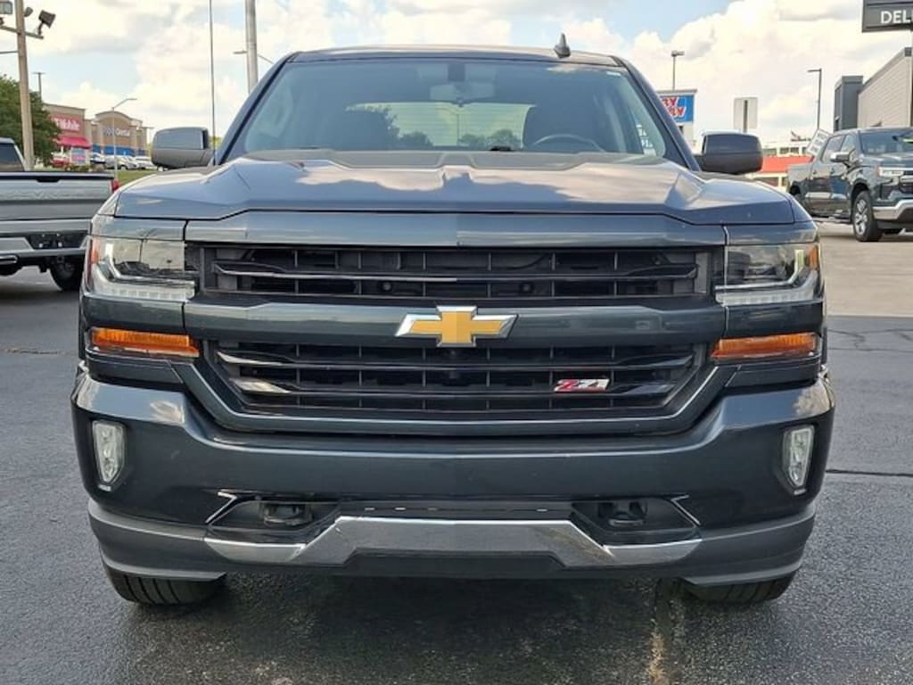 Used 2017 Chevrolet Silverado 1500 LT Truck Crew Cab