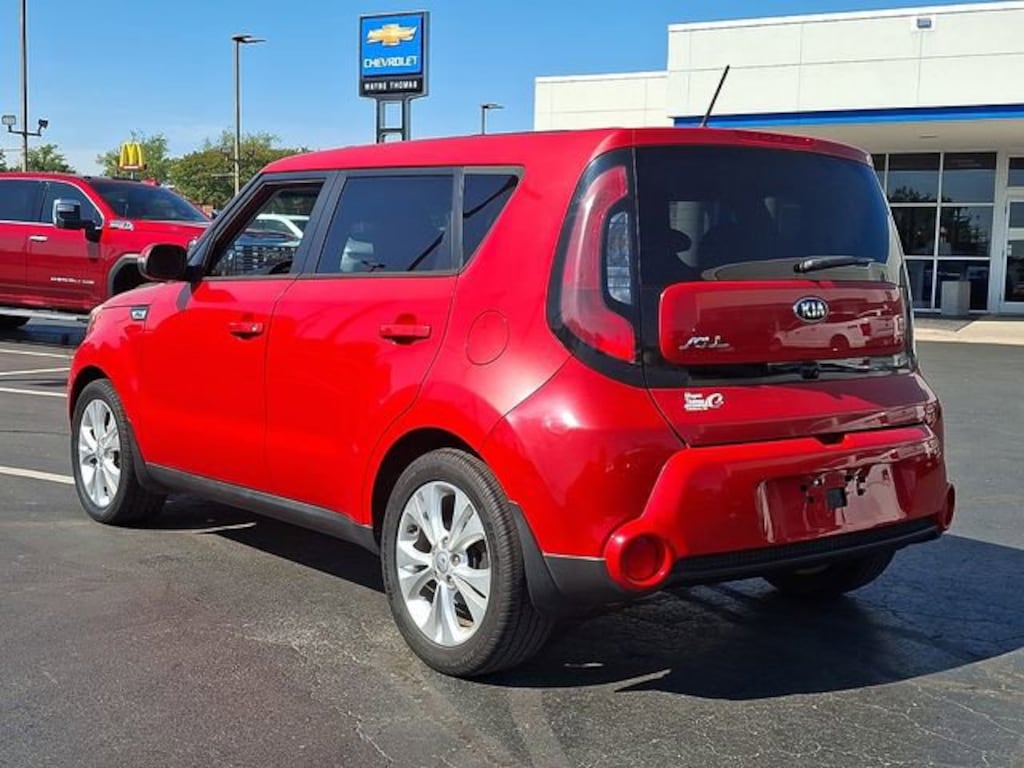 Used 2016 Kia Soul ! Hatchback
