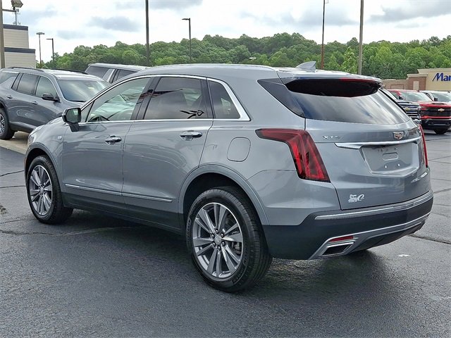 2025 Cadillac XT5 Premium Luxury photo 2