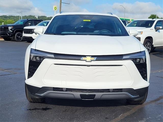 2024 Chevrolet Blazer EV photo 3