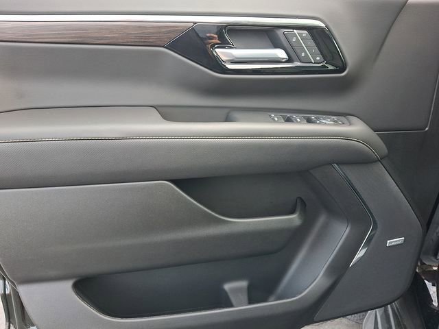 2026 Chevrolet Tahoe Premier - Photo 10