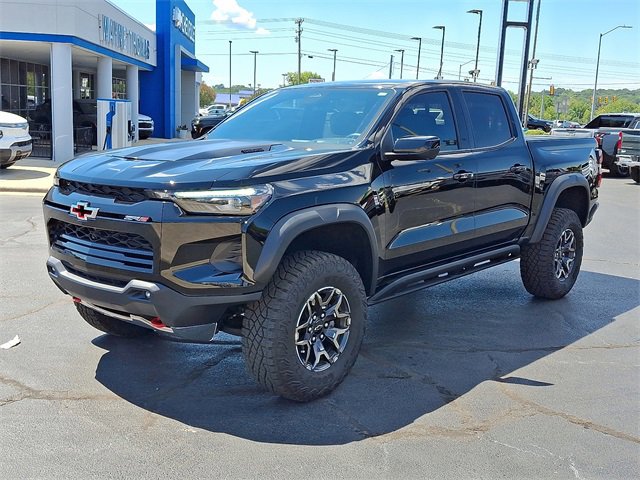 2025 Chevrolet Colorado ZR2 photo 4