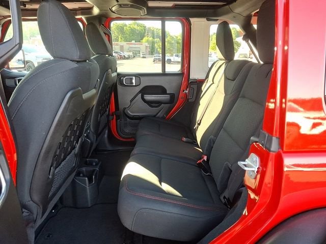2022 Jeep Wrangler Unlimited Rubicon - Photo 10