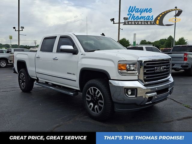 2017 GMC Sierra 4WD Crew Cab Standard Box SLT's photo