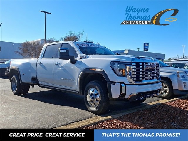 2024 GMC Sierra 3500HD Denali Crew Cab 4WD