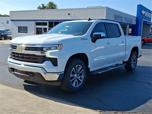 2026 Chevrolet Silverado 1500 LT photo 4