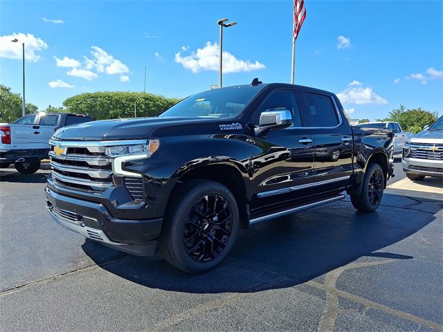 2025 Chevrolet Silverado 1500 High Country photo 4