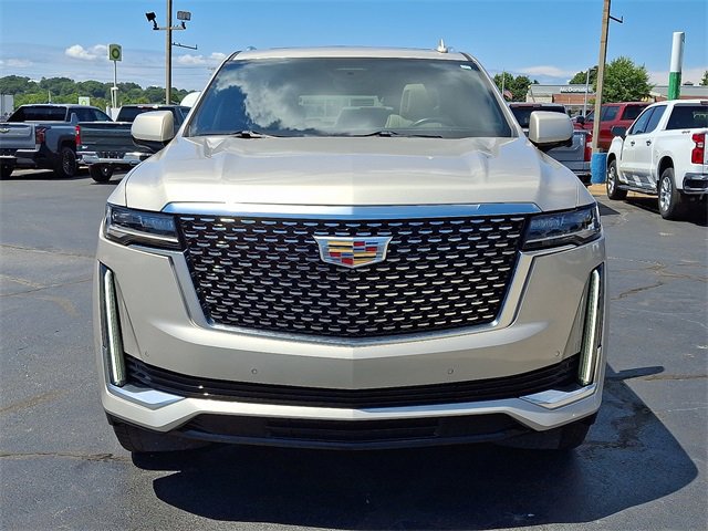 2022 Cadillac Escalade Premium Luxury photo 3