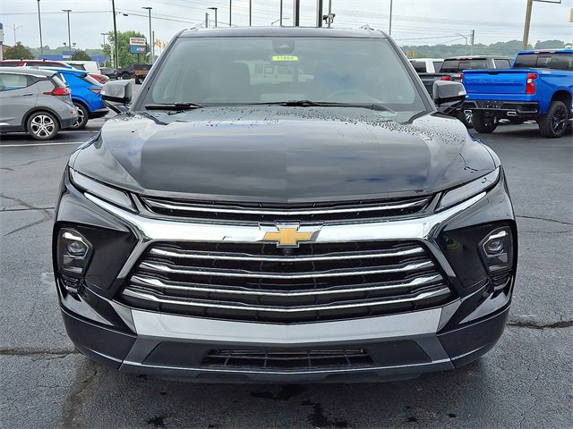2025 Chevrolet Blazer Premier photo 3
