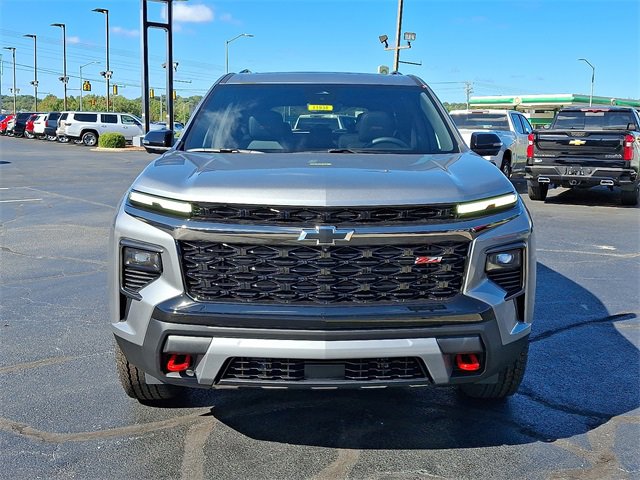 2026 Chevrolet Traverse Z71 photo 3