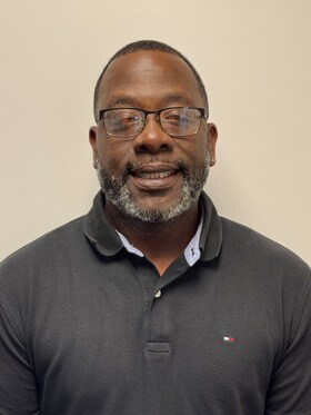 Staff member Demetrice Carl from ID_8e62ea2cd95c