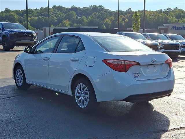2017 Toyota Corolla XLE XSE Special Edition photo 4