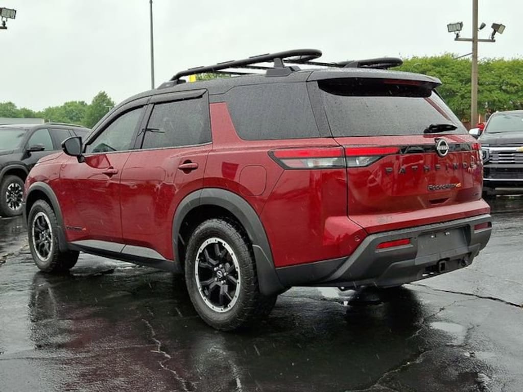 Used 2024 Nissan Pathfinder Rock Creek SUV