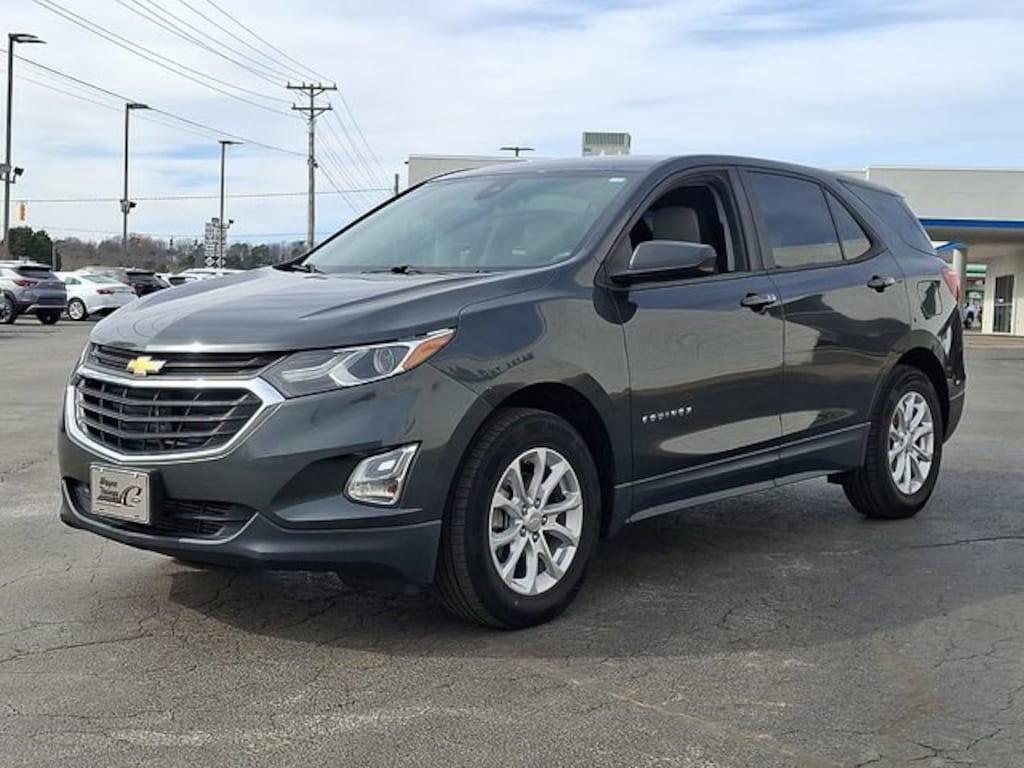 Used 2020 Chevrolet Equinox LS SUV