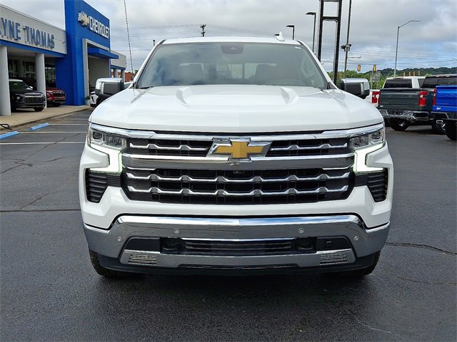 2023 Chevrolet Silverado 1500 LTZ photo 3