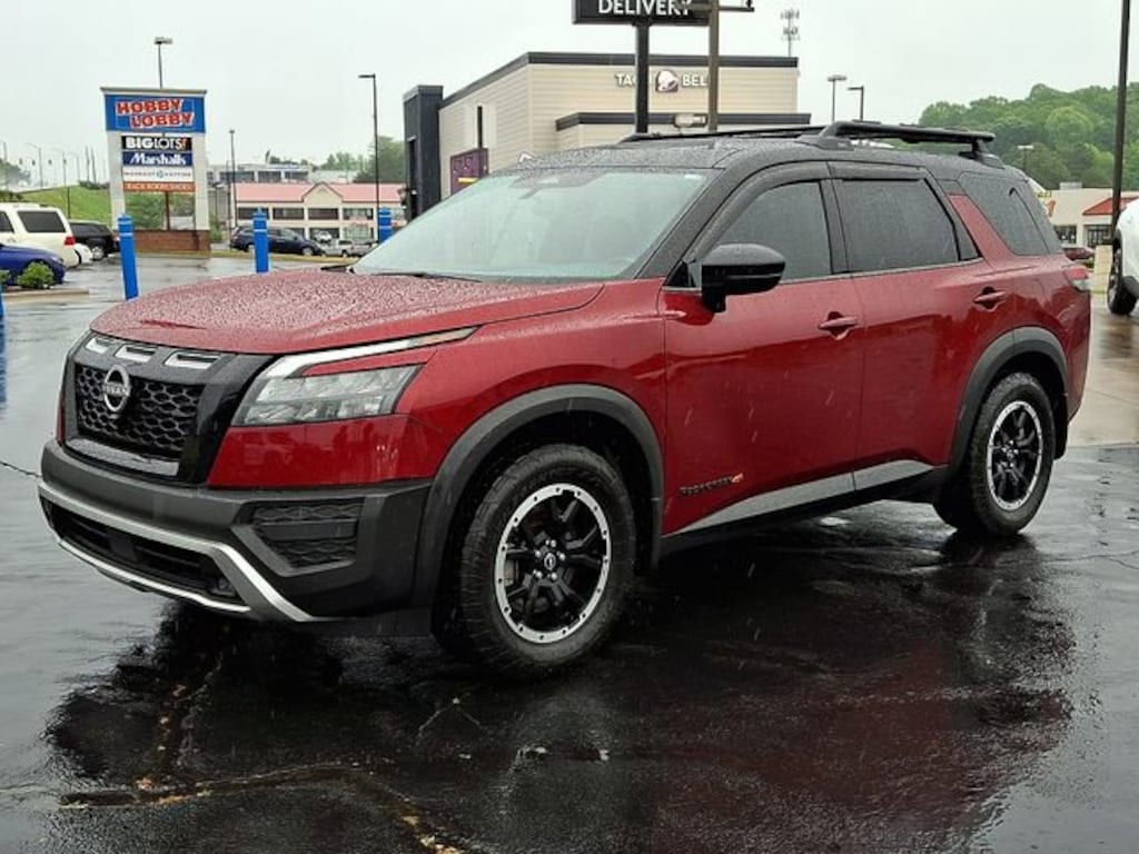 Used 2024 Nissan Pathfinder Rock Creek SUV