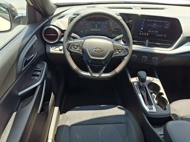 2026 Chevrolet Trax RS - Photo 9