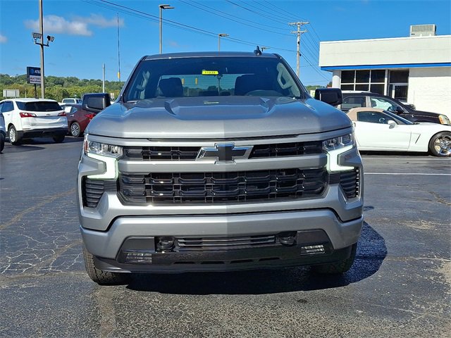 2026 Chevrolet Silverado 1500 RST photo 3