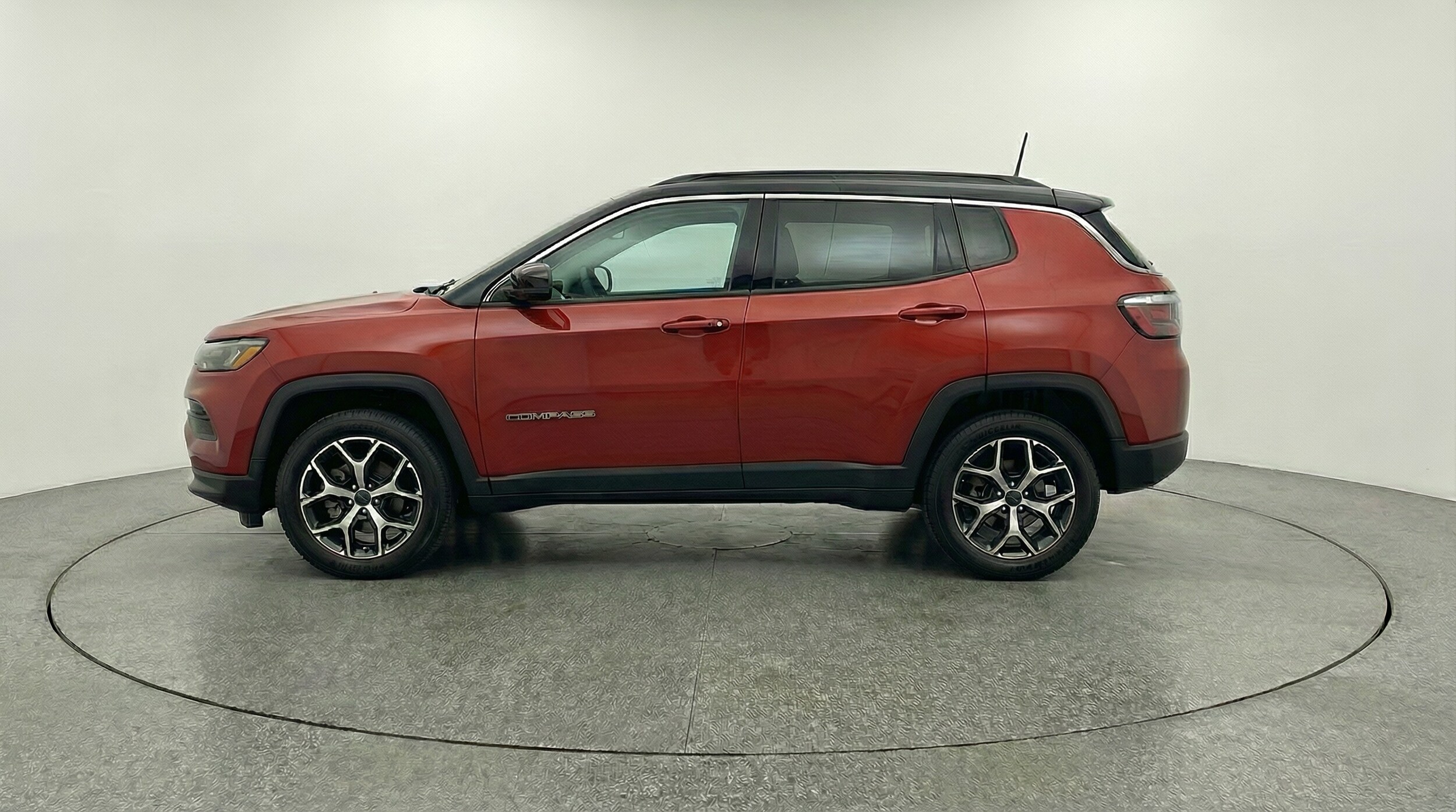 Thumbnail: 2025 Jeep Compass - 4