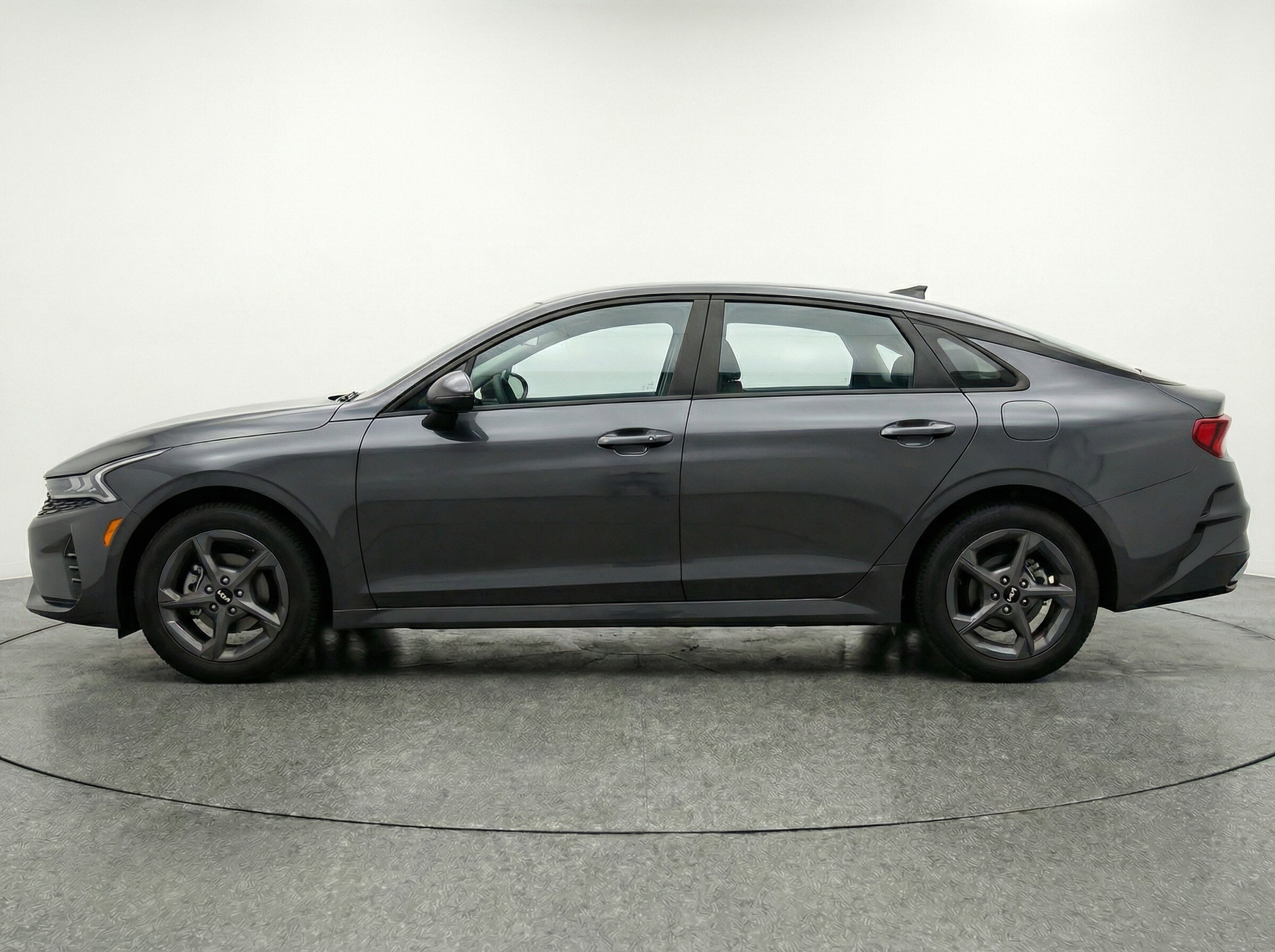 Thumbnail: 2025 Kia K4 - 4