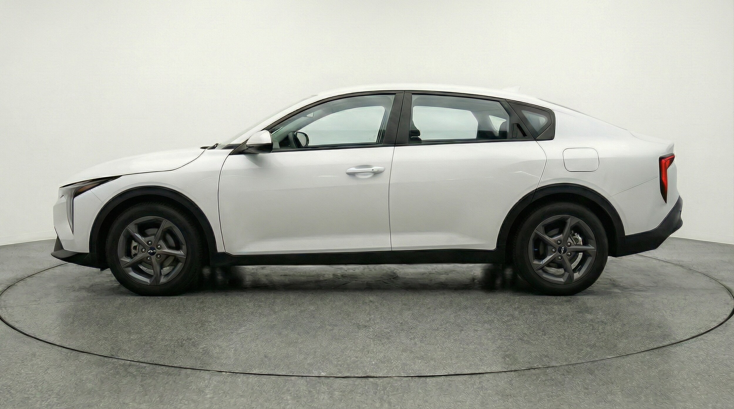 Thumbnail: 2025 Kia K4 - 4