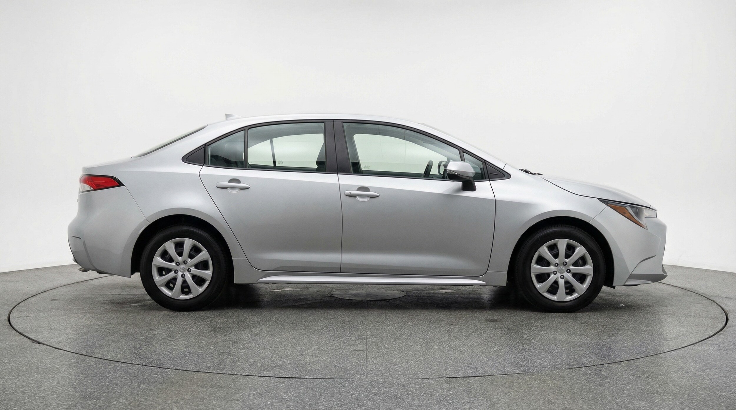 Thumbnail: 2025 Toyota Corolla - 8