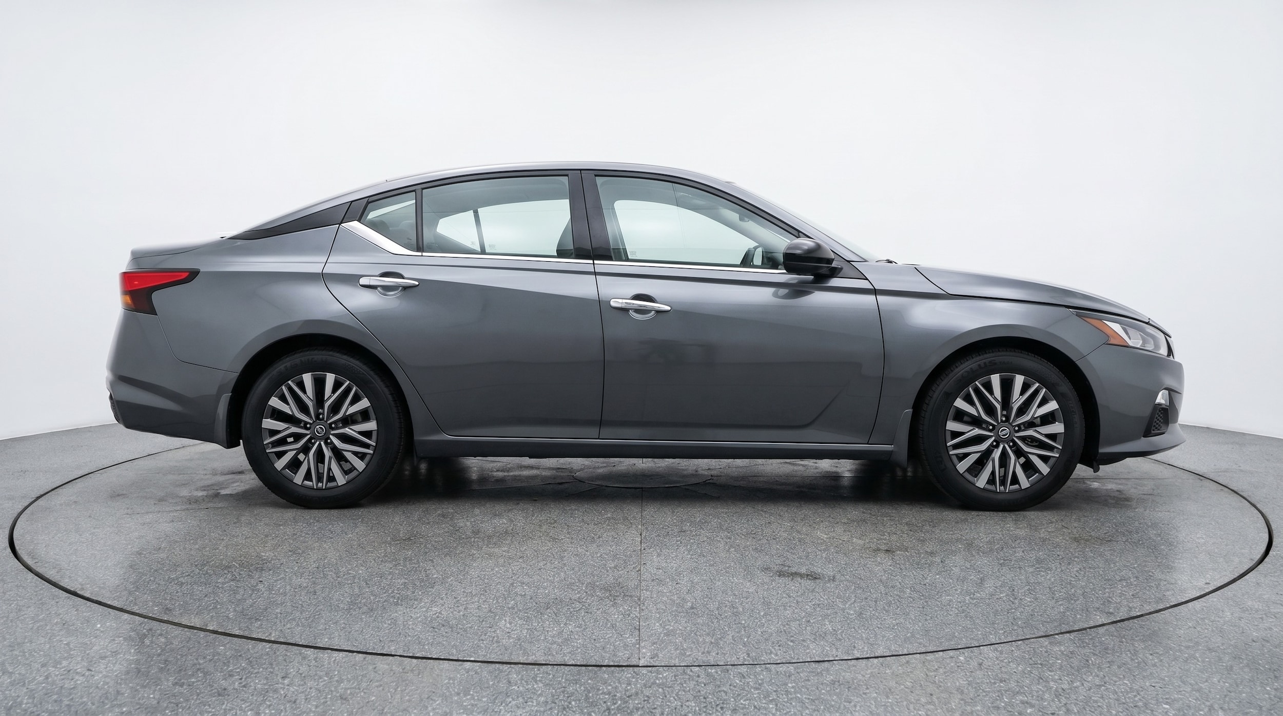 Thumbnail: 2025 Nissan Altima - 8