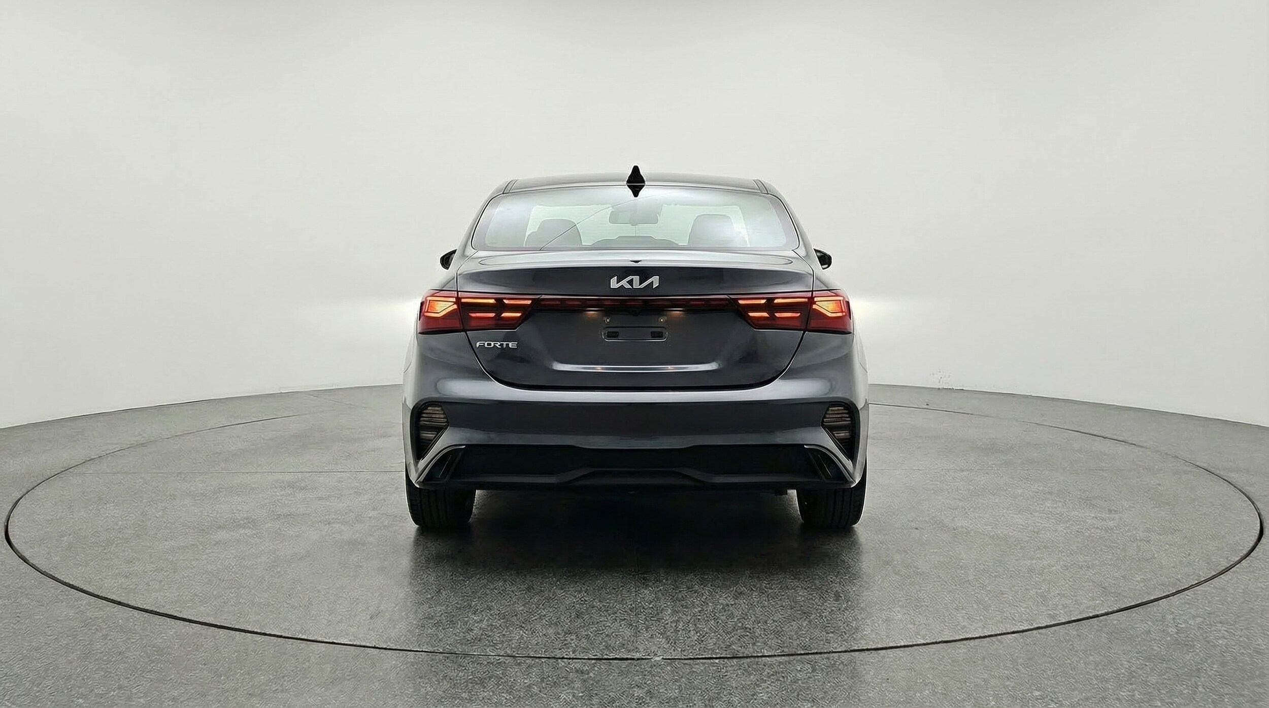 Thumbnail: 2024 Kia Forte - 6