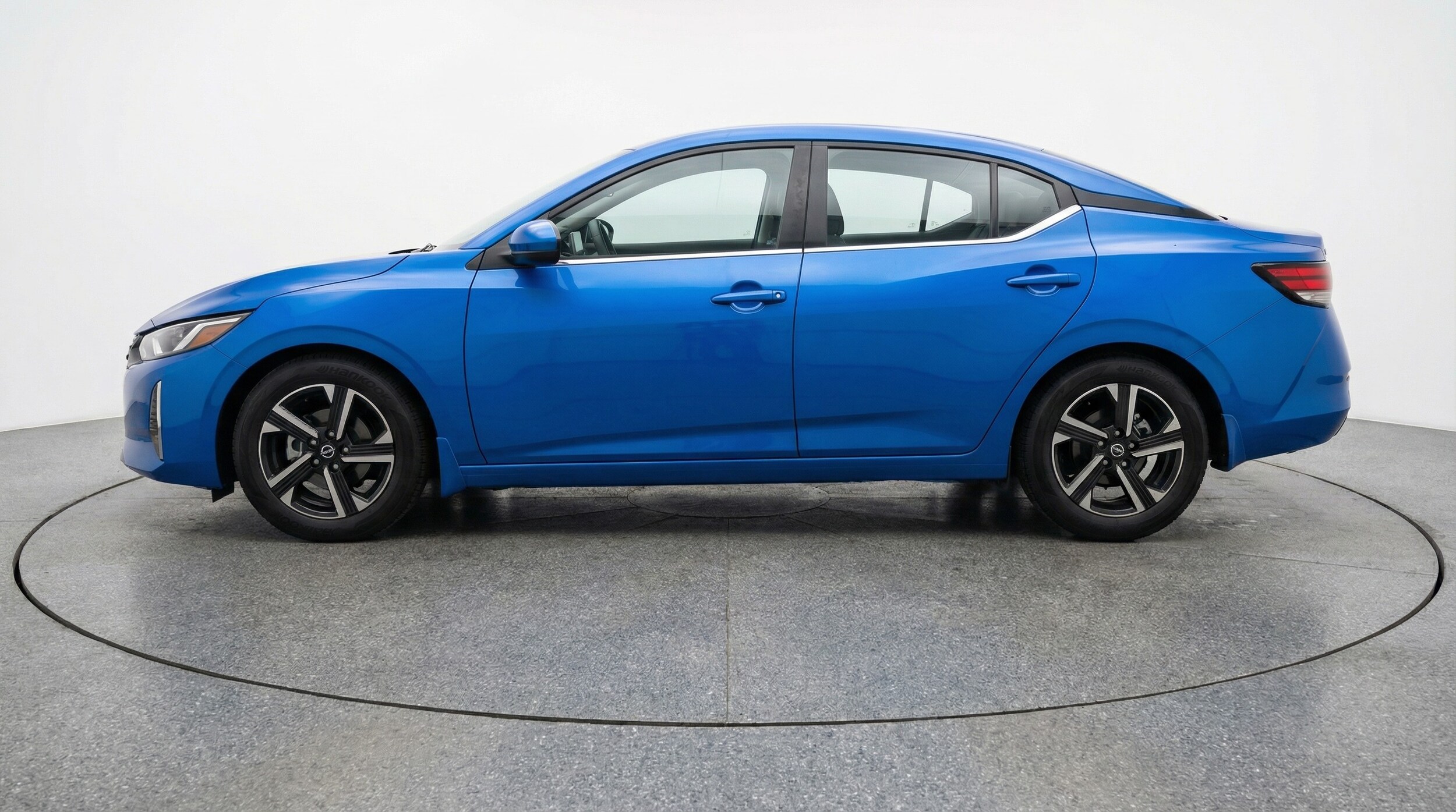 Thumbnail: 2025 Nissan Sentra - 4