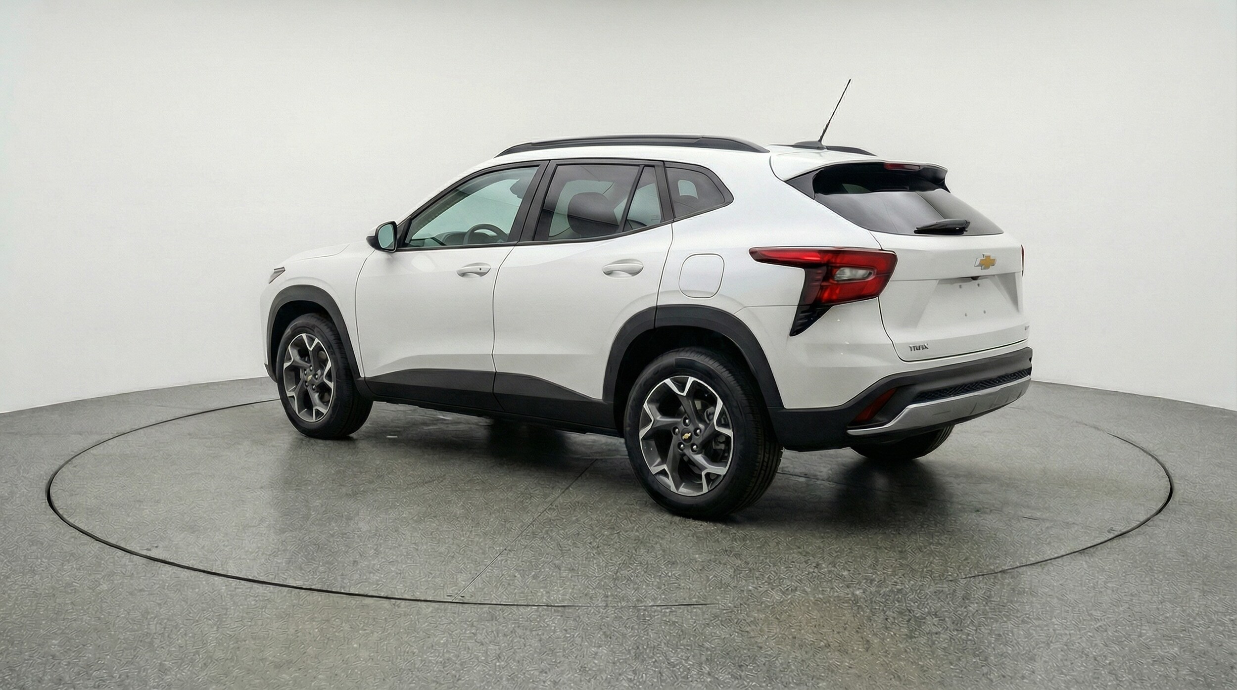 Thumbnail: 2025 Chevrolet Trax - 5