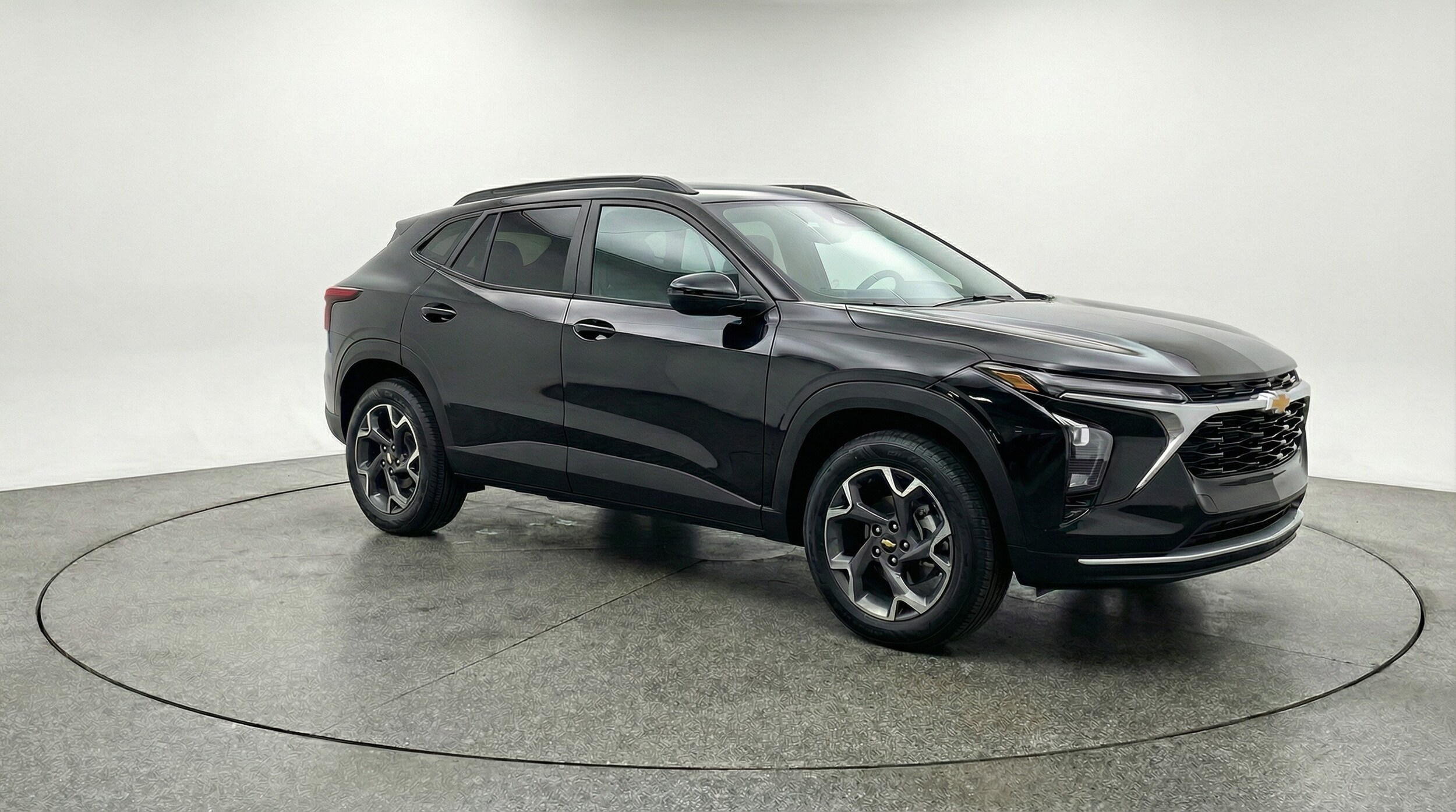 Thumbnail: 2025 Chevrolet Trax - 1