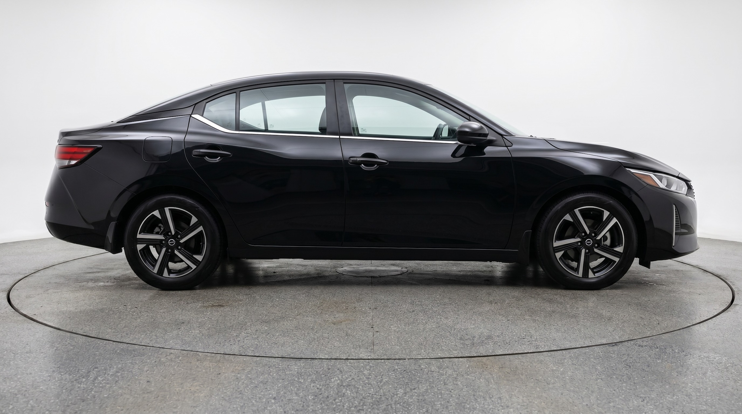 Thumbnail: 2025 Nissan Sentra - 8