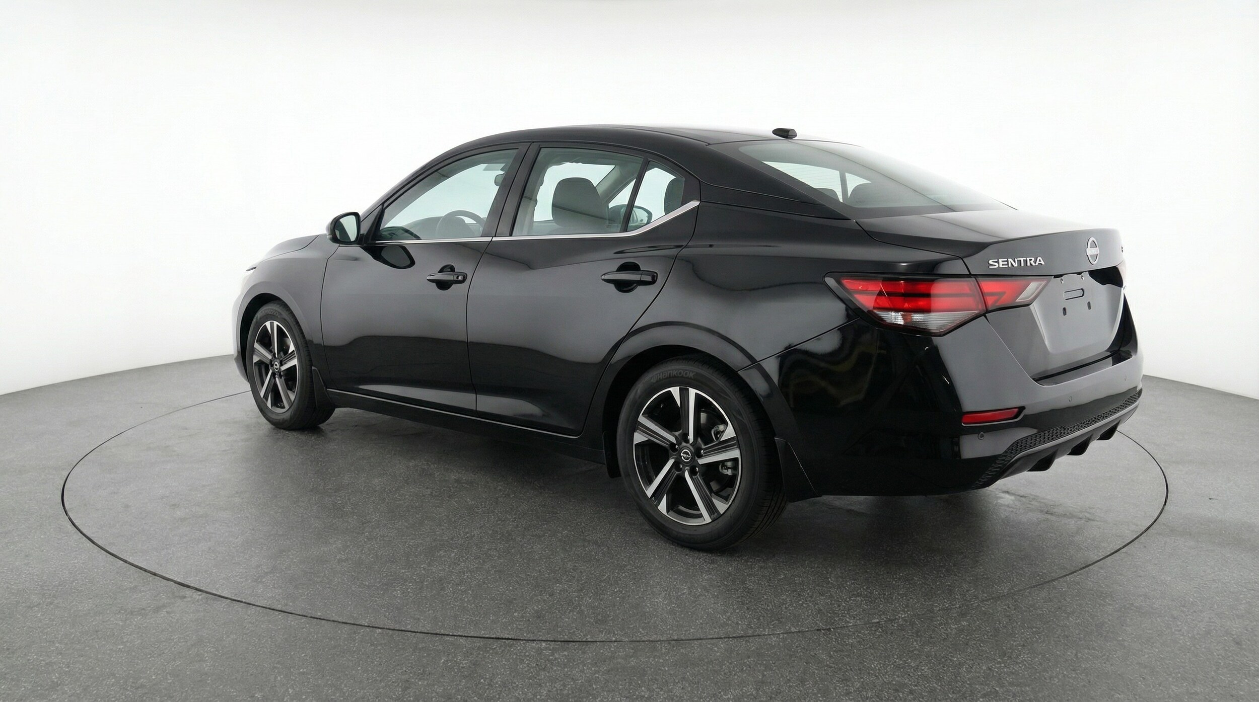 Thumbnail: 2025 Nissan Sentra - 5