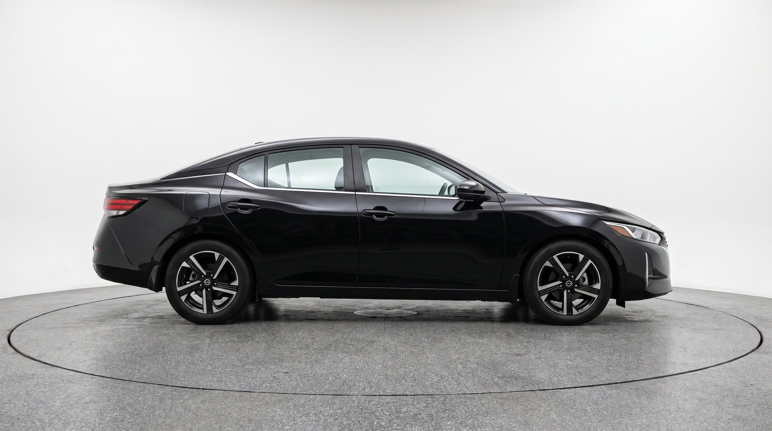 Thumbnail: 2025 Nissan Sentra - 11